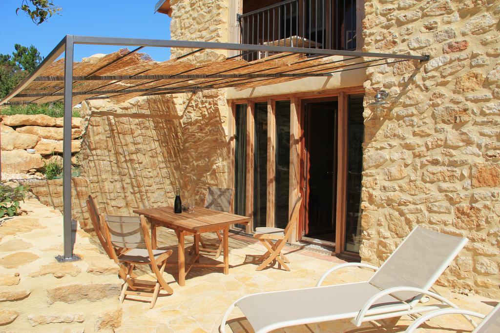 ホテルHollyoaks Estate Saint-Pons-la-Calm 部屋 写真